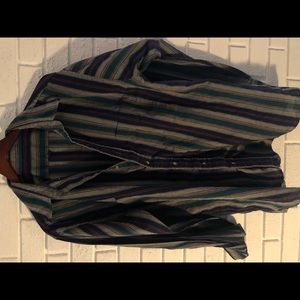 VINTAGE BUTTON DOWN SHIRT